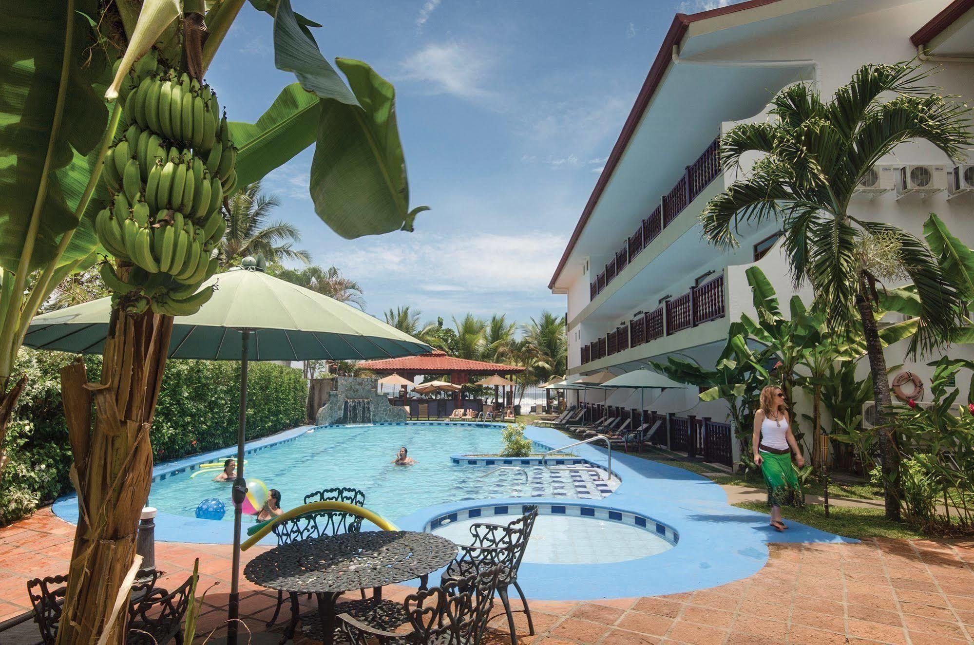 Hotel South Beach - Beachfront Jacó Esterno foto
